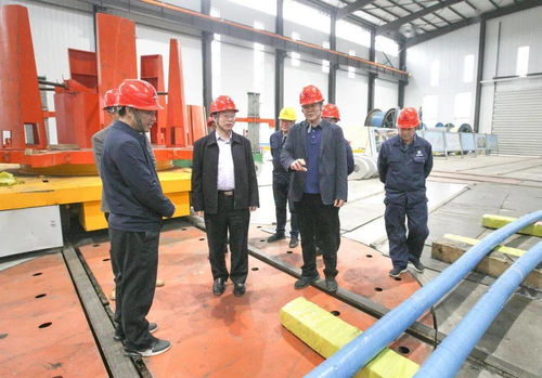 贵州交建集团党委书记、董事长汪金育莅临公司考察技术开发工作